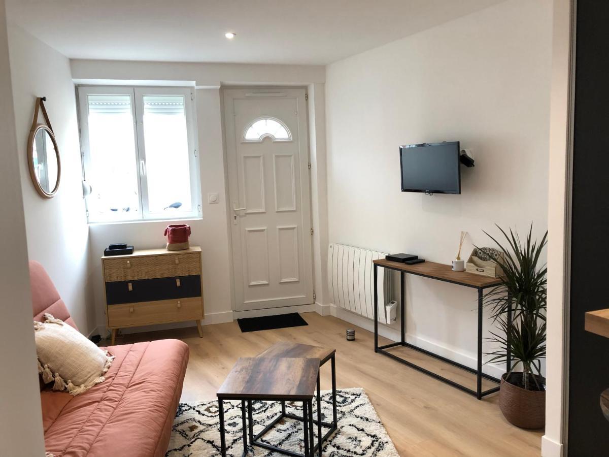 Terra Studio Cosy Et Calme Proche Du Centre Avec Parking Tv Et Wifi La Rochelle  Exterior foto