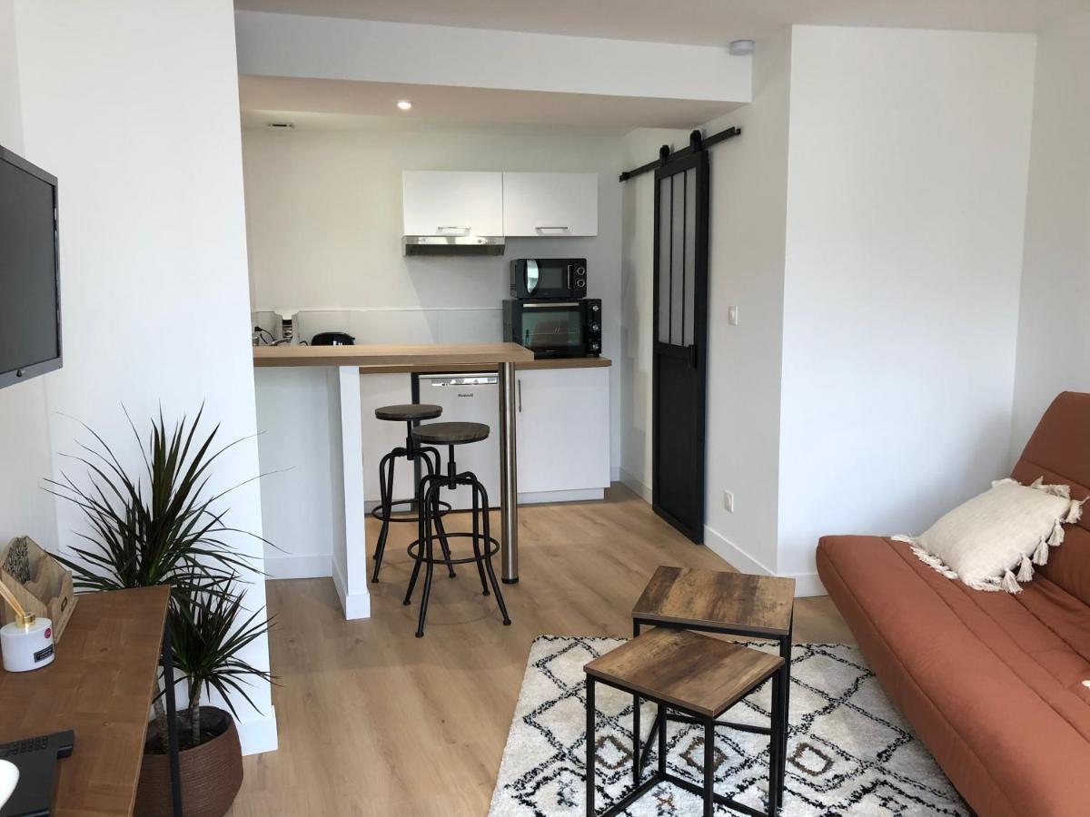 Terra Studio Cosy Et Calme Proche Du Centre Avec Parking Tv Et Wifi La Rochelle  Exterior foto